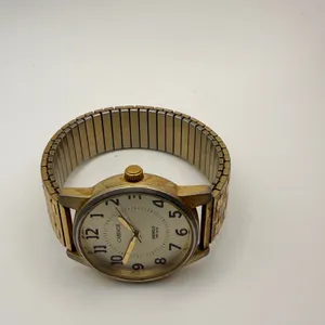 Elegant Vintage Carriage by Timex Women's Gold-Tone Watch Working New Battery thumbnail 3