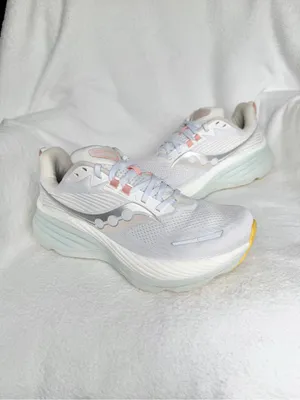 Saucony Hurricane 24 Womens 10 Shoes White Running Sneakers S10934-246 Road thumbnail 8