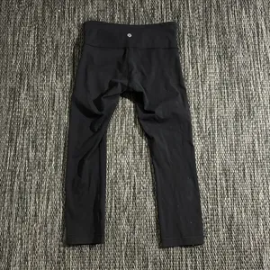 Lululemon Wunder Under Crop Compressive Leggings size 4 thumbnail 2