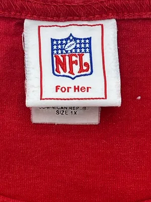 NFL For Her Kansas City Chiefs NFL Women's Red Graphic Logo T-Shirt XL thumbnail 6