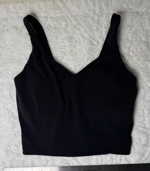 Lululemon align tank NWOT size 4 black with pads thumbnail 1