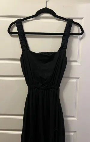 Abercrombie Black Maxi Dress thumbnail 2