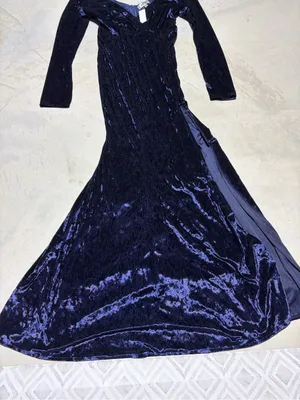 Maniju Baltic born NWT crushed Velvet Long-Sleeve V-Neck Dress Medium thumbnail 2