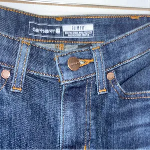 Carhartt Women’s Jeans Slim Fit Dark Wash Cotton Blend Size‎ 6 Short thumbnail 3