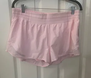 Lululemon Hotty Hot HR Short 2.5” Lined thumbnail 1