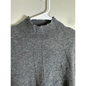 Banana Republic 100% Cashmere‎ Padded Shoulder Mock Neck Sweater Vest Gray M thumbnail 4