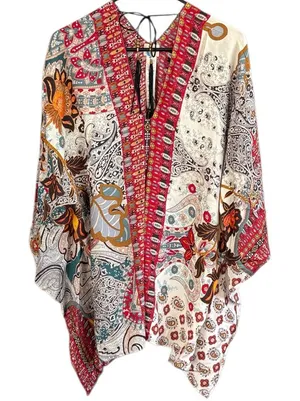 Like New Chico’s Multi/Pattern Poncho Top Size Small / Medium thumbnail 1