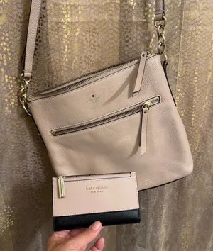Kate Spade Pinky Beige Pebble Leather Crossbody Purse and Card Wallet Set thumbnail 1