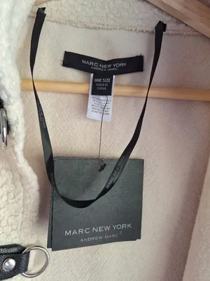 NWT MARC NEW YORK Andrew Marc Cozy Sherpa Fleece Toggle Poncho Cape Jacket Cream thumbnail 2