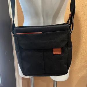 Promax black crossbody bag thumbnail 3