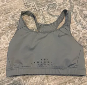 Nike Sports Bra thumbnail 1