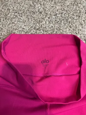 Pink Alo Yoga Biker Shorts thumbnail 4