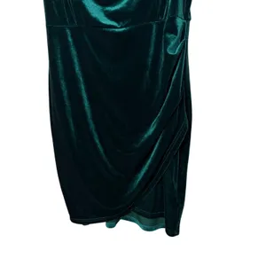NWT Cider Women Emerald Green Velvet Cowl Neck Ruched Mini Dress M thumbnail 3
