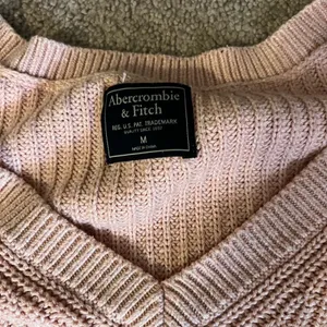 Abercrombie v neck sweater M‎ thumbnail 8