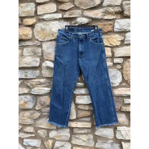 Wrangler Blue Relaxed Straight Jeans raw hem 32x32 thumbnail 3