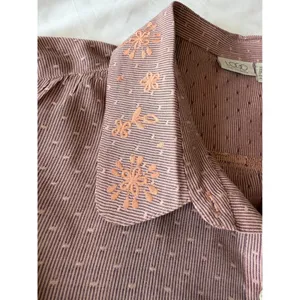 LOGO By Lori Goldstein Embroidered Scallop Hem Blouse Tunic Mauve Cotton‎ Sz Large thumbnail 3