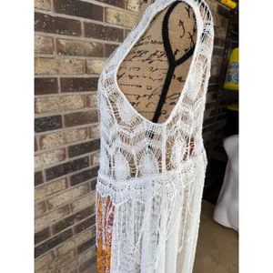 Miss Me Ditzy Floral Duster Vest XS White Lace Floral Fringe Boho‎ Crochet thumbnail 3