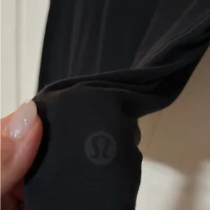 Lululemon Boatneck Relaxed Fit T-Shirt thumbnail 6