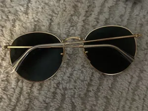 Ray-Ban Gold Frame Sunglasses with Black Lenses thumbnail 2