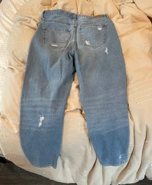 American Eagle Boyfriend Jeans thumbnail 2