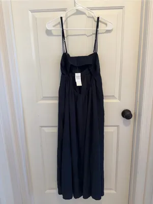 Abercrombie & Fitch Crinkle Textured Maxi Dress in Black Size Medium thumbnail 4