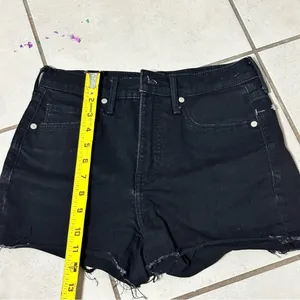 Banana Republic Women Black Denim High Rise 3’ Jean‎ Shorts Cut Off Size 26 thumbnail 5