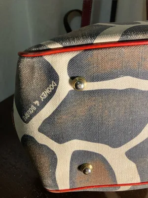 VNTG Dooney & Bourke giraffe Print Tote Bag with Red Leather Trim thumbnail 8