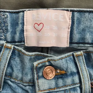 Revice straight jeans thumbnail 5