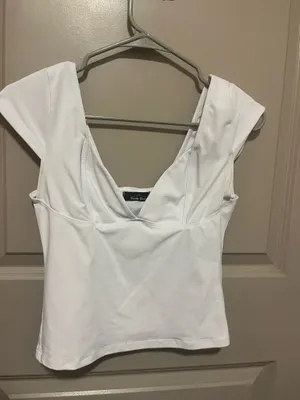 Amazon Top thumbnail 1