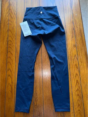 Lululemon Wunder Under High Rise 25” True Navy Size 4 NWT thumbnail 2