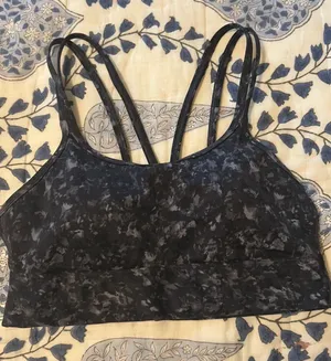 Sports Bra thumbnail 1