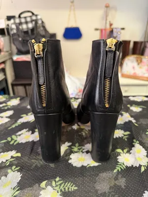 J.Crew Women’s Black Leather Ankle Booties with Block Heel. Size: 7.5 thumbnail 2