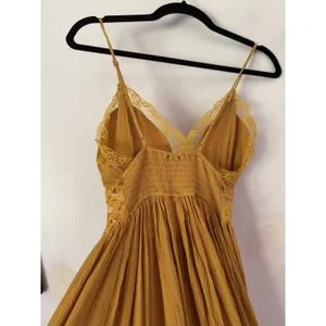 RUE 21 Mustard Yellow Gauzey Lace Maxi Dress Size Small thumbnail 7