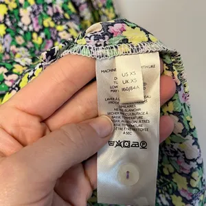 Anthropologie Maeve Ashleigh Puff-Sleeved Button Down Ditsy Floral Blouse thumbnail 13