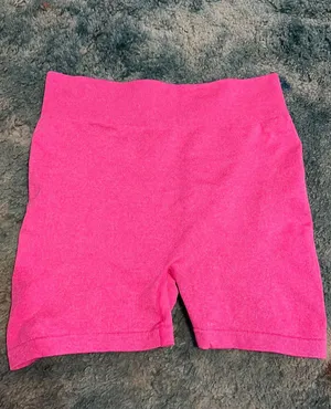 Pink athletic shorts Size L thumbnail 1