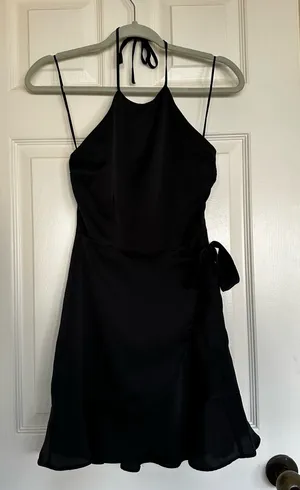Abercrombie & Fitch Black Halter dress thumbnail 1