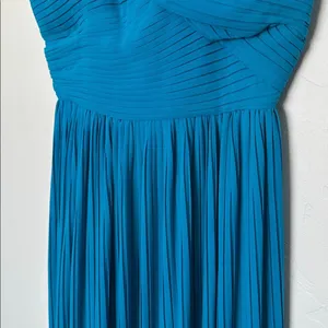 AMUR Skye Blue One Shoulder Pleated Chiffon Formal Gown Size 4 NWOT thumbnail 5