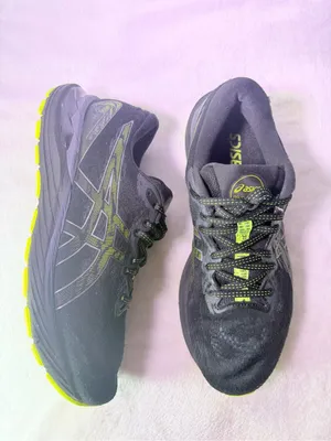 Asics Black Running Shoe with Neon Green Accents thumbnail 5