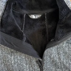 The North Face Women's Medium Apex Chromium Thermal Jacket thumbnail 5