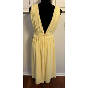 LULUS Divine Dalia Yellow Midi Dress Size Large Plunging V-Neck & Back Slit NEW thumbnail 2