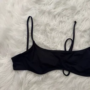Skims Signature Swim Micro Scoop Bikini Top Onyx XL thumbnail 3