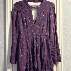 Free People Mini Dress Size 0 Purple Floral Long Sleeve‎ Choker Neck Pleated thumbnail 3