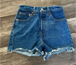 Levi’s Ribcage Shorts Denim High-Rise thumbnail 1