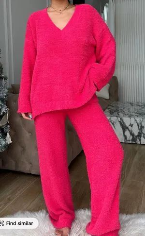 Amazon Pink Plush Matching Set thumbnail 1