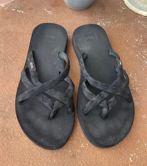Teva Women's Olowahu Flip Flop Sandals thumbnail 3