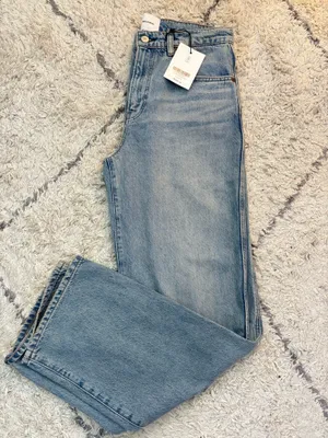 Reformation Val 90s Mid-Rise Straight Jeans thumbnail 4