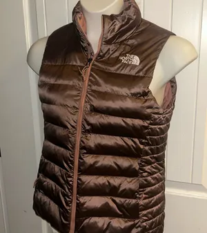 THE NORTH FACE ACONCAGUA DOWN VEST - M thumbnail 1
