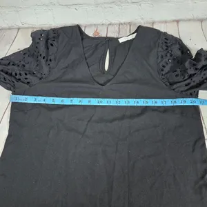 Lush Black Women's V-Neck Top with Lace Sleeves L NWOT‎ thumbnail 6