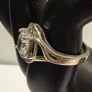 Silver Plated Oval Cut CZ Engagement Wedding Promise Ring Size 7.5 thumbnail 3