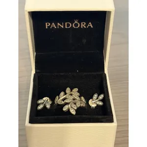 Authentic PANDORA “Sparkling Leaves” Ring & Earring Set -Sterling & CZ's -Sz 7.5 thumbnail 3